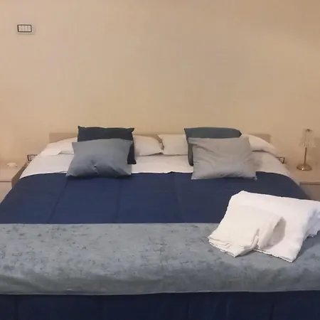 아파트 La Casa Di Elvira