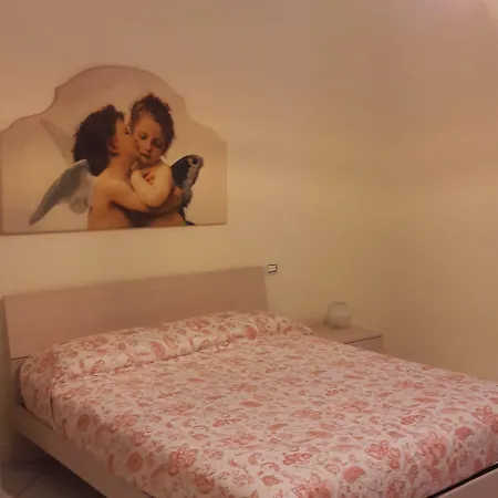 La Casa Di Elvira * Nápoles