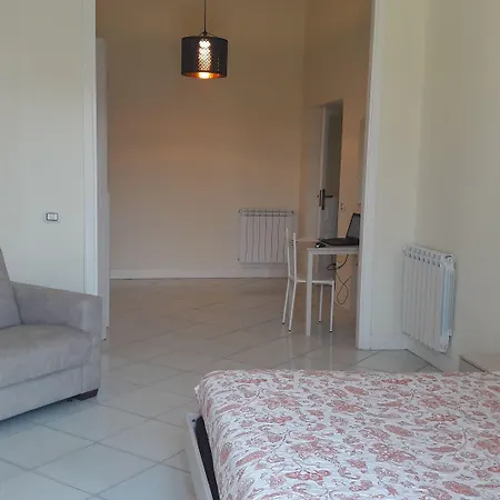 La Casa Di Elvira Apartamento Nápoles