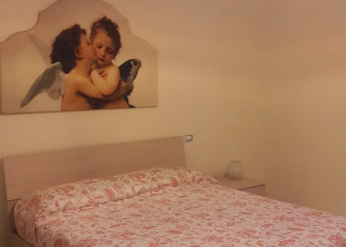 La Casa Di Elvira * Nápoles