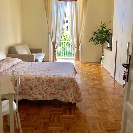 La Casa Di Elvira Апартаменты *