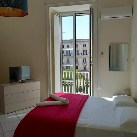 La Casa Di Elvira * Naples