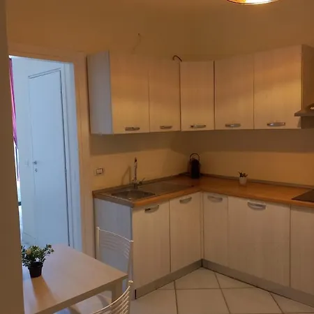 La Casa Di Elvira Apartment *