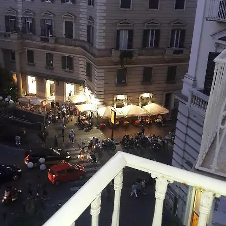 La Casa Di Elvira * Naples