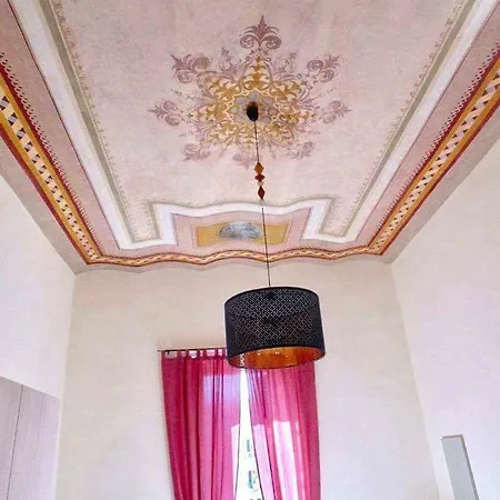 La Casa Di Elvira Apartment Naples