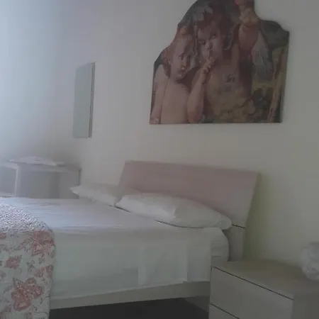 La Casa Di Elvira Apartment